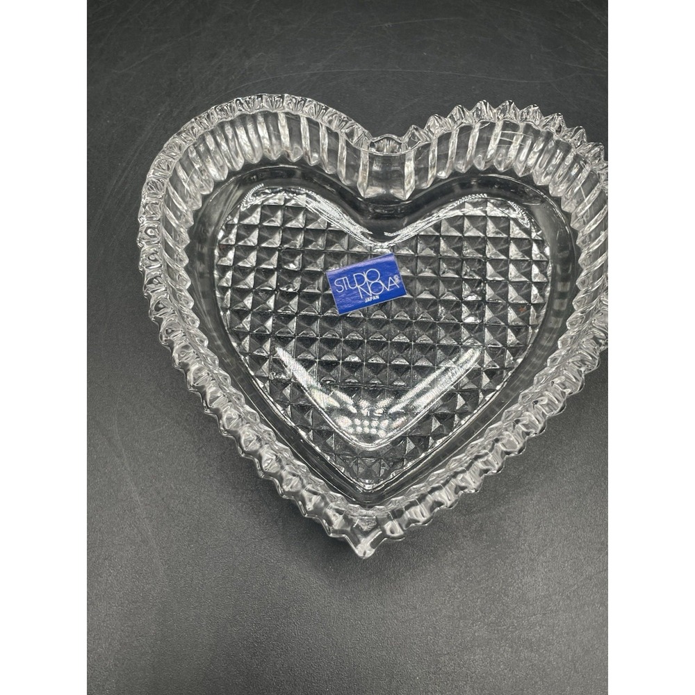 VTG Studio Nova Crystal "LOVING" 2 Pc Covered Heart Shaped Trinket Box - Picture 5 of 8